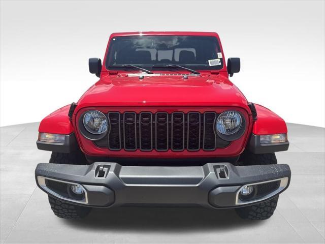 new 2025 Jeep Gladiator car, priced at $43,957