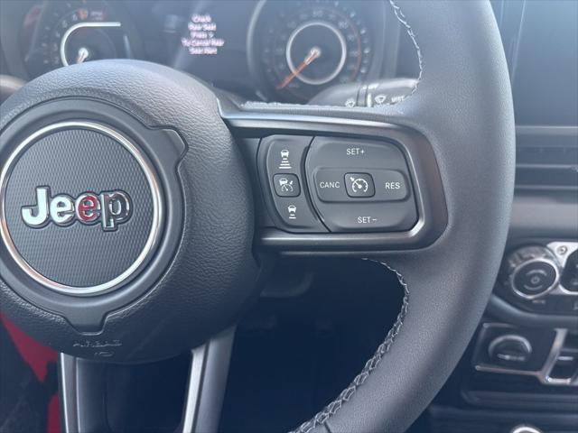 new 2025 Jeep Gladiator car, priced at $43,957