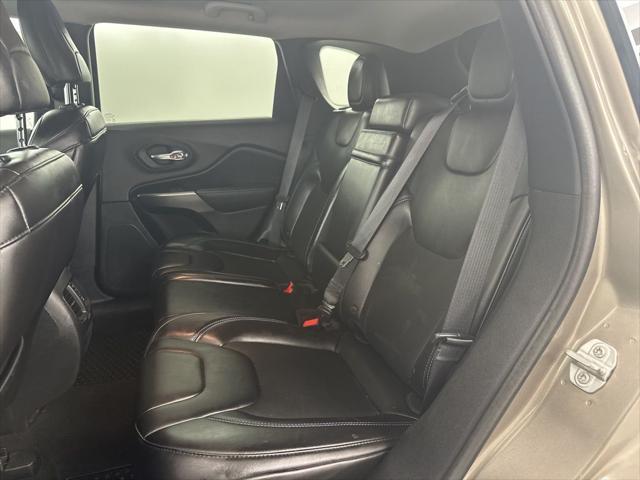 used 2019 Jeep Cherokee car, priced at $16,761