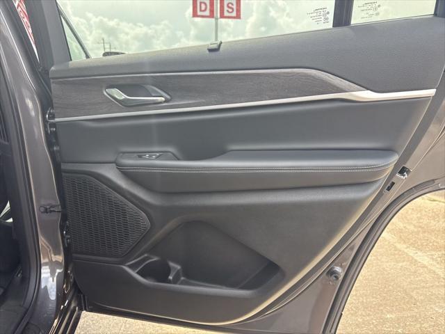 new 2025 Jeep Grand Cherokee L car, priced at $49,502