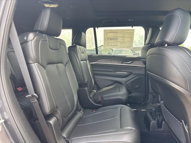 new 2025 Jeep Grand Cherokee L car, priced at $49,502