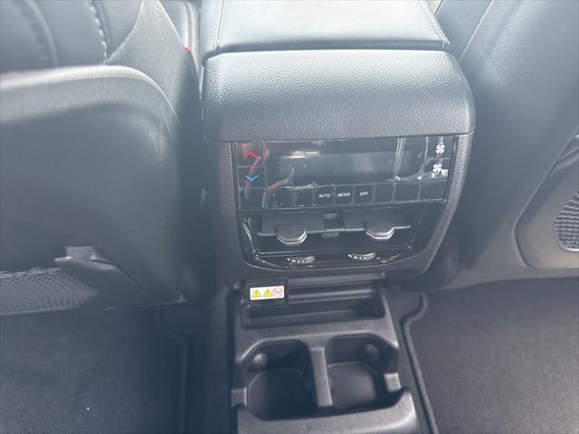 new 2025 Jeep Grand Cherokee L car, priced at $42,834