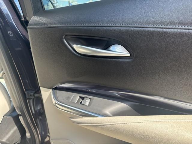 used 2023 Cadillac XT4 car, priced at $29,500