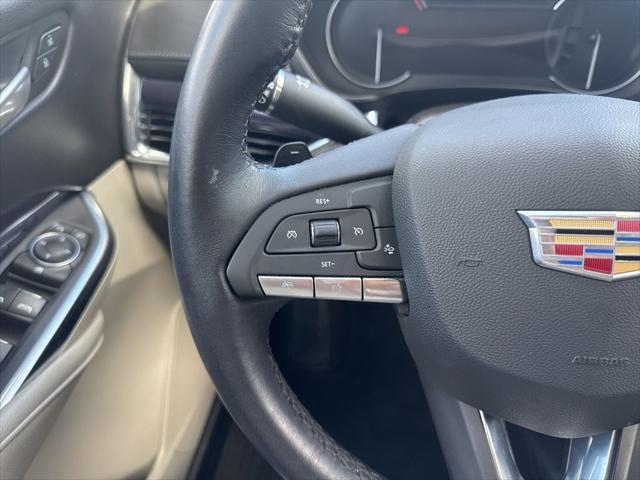 used 2023 Cadillac XT4 car, priced at $29,500