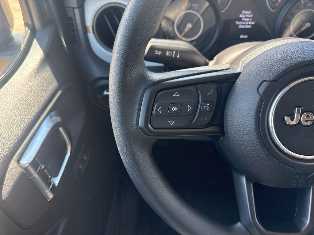 new 2025 Jeep Wrangler car, priced at $42,535