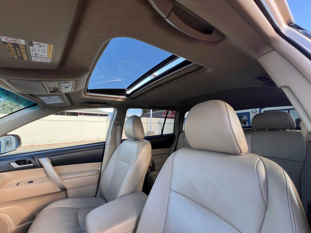 used 2011 Toyota Highlander car, priced at $11,495