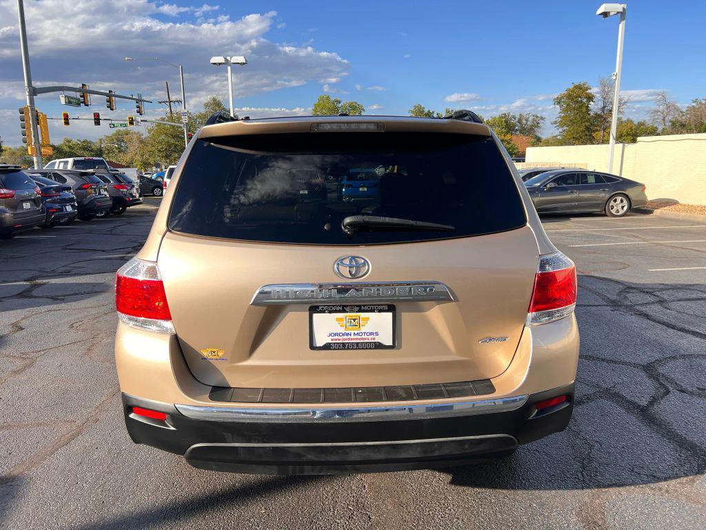 used 2011 Toyota Highlander car, priced at $11,495