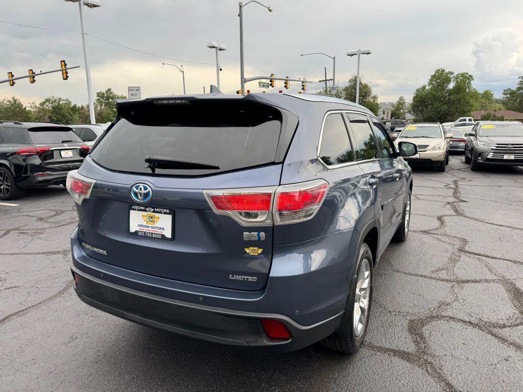 used 2015 Toyota Highlander Hybrid car, priced at $17,995