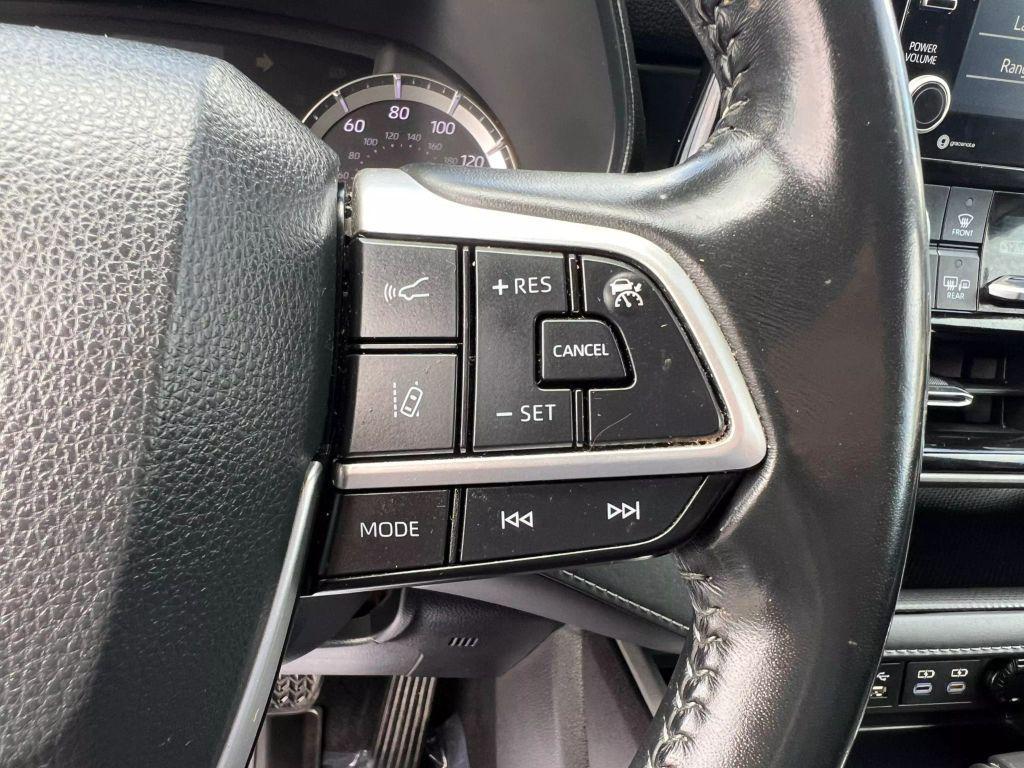 used 2022 Toyota Highlander car, priced at $29,495