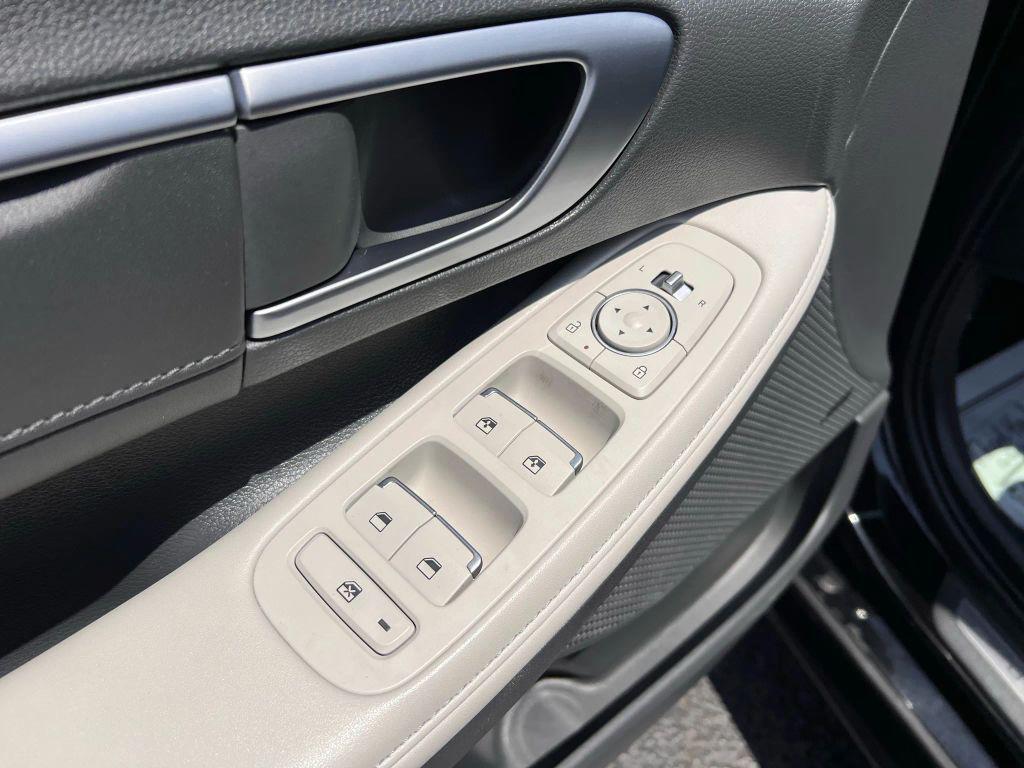 used 2024 Hyundai Sonata Hybrid car, priced at $27,995