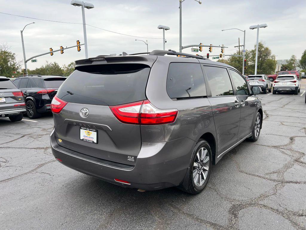 used 2018 Toyota Sienna car, priced at $17,499