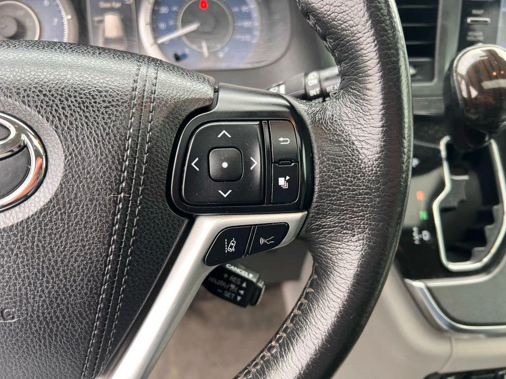 used 2018 Toyota Sienna car, priced at $17,499