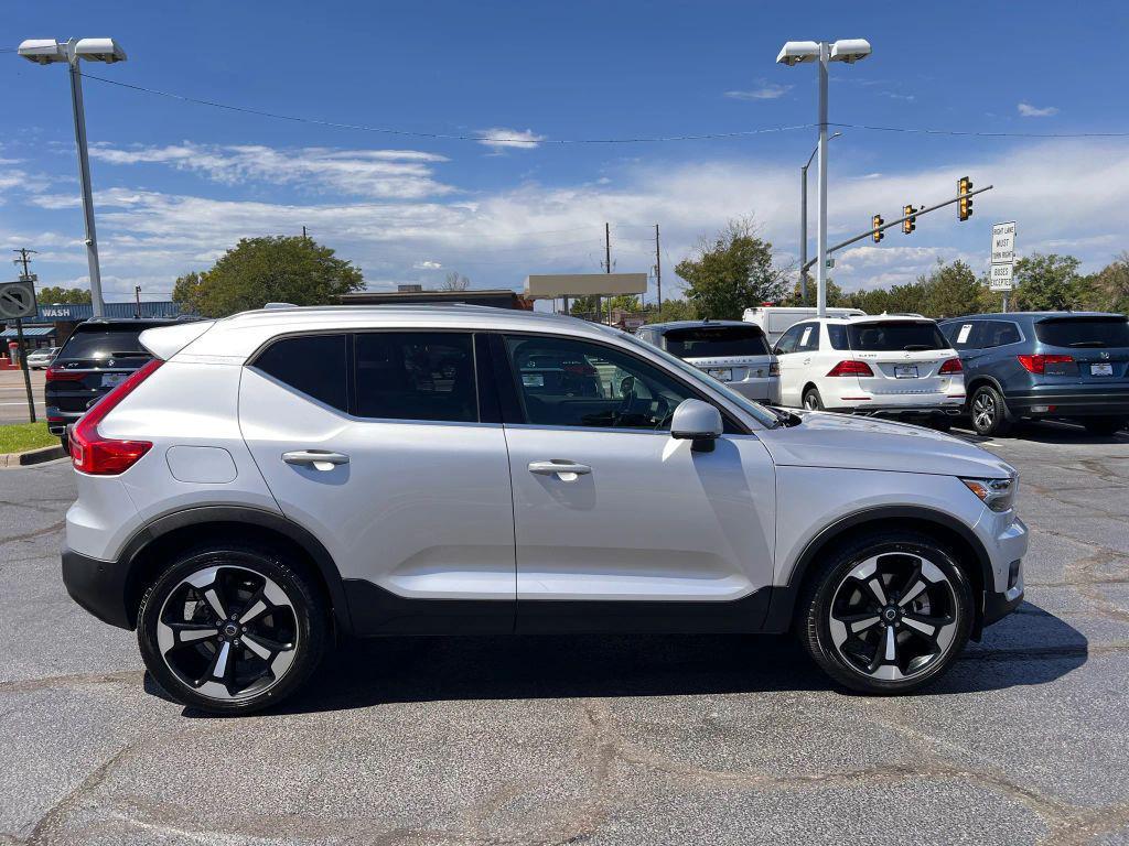 used 2019 Volvo XC40 car, priced at $21,995