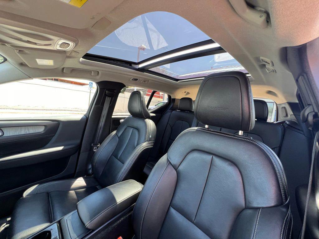 used 2019 Volvo XC40 car, priced at $21,995