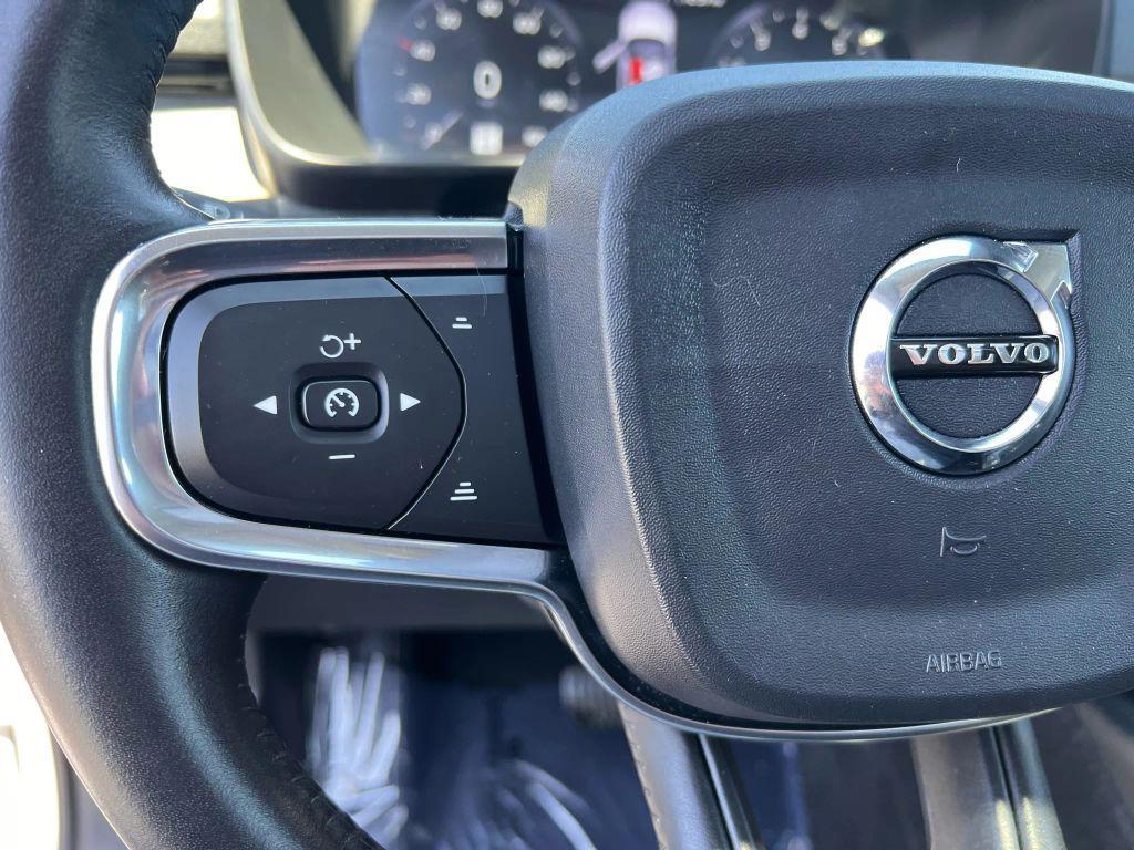 used 2019 Volvo XC40 car, priced at $21,995