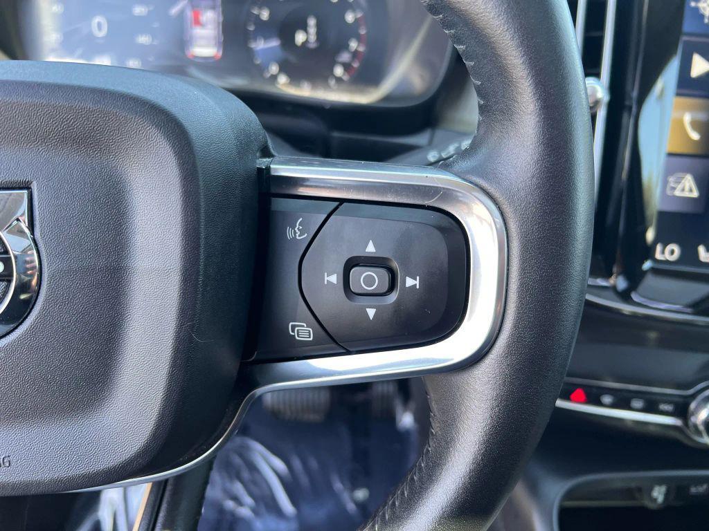 used 2019 Volvo XC40 car, priced at $21,995