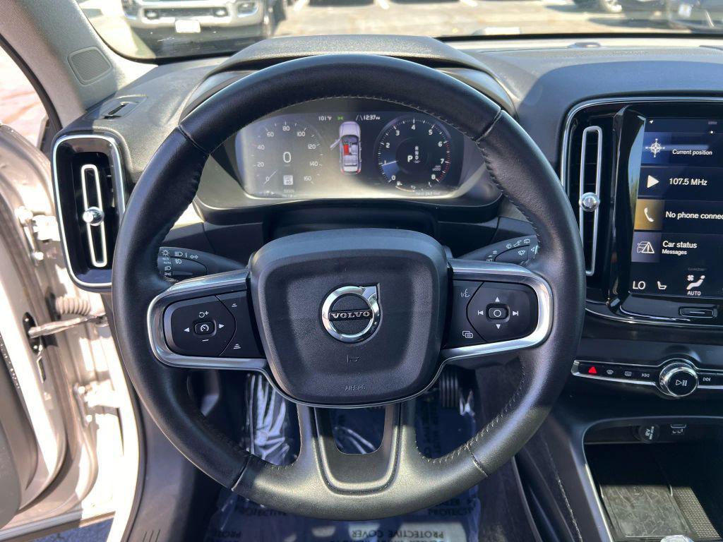used 2019 Volvo XC40 car, priced at $21,995