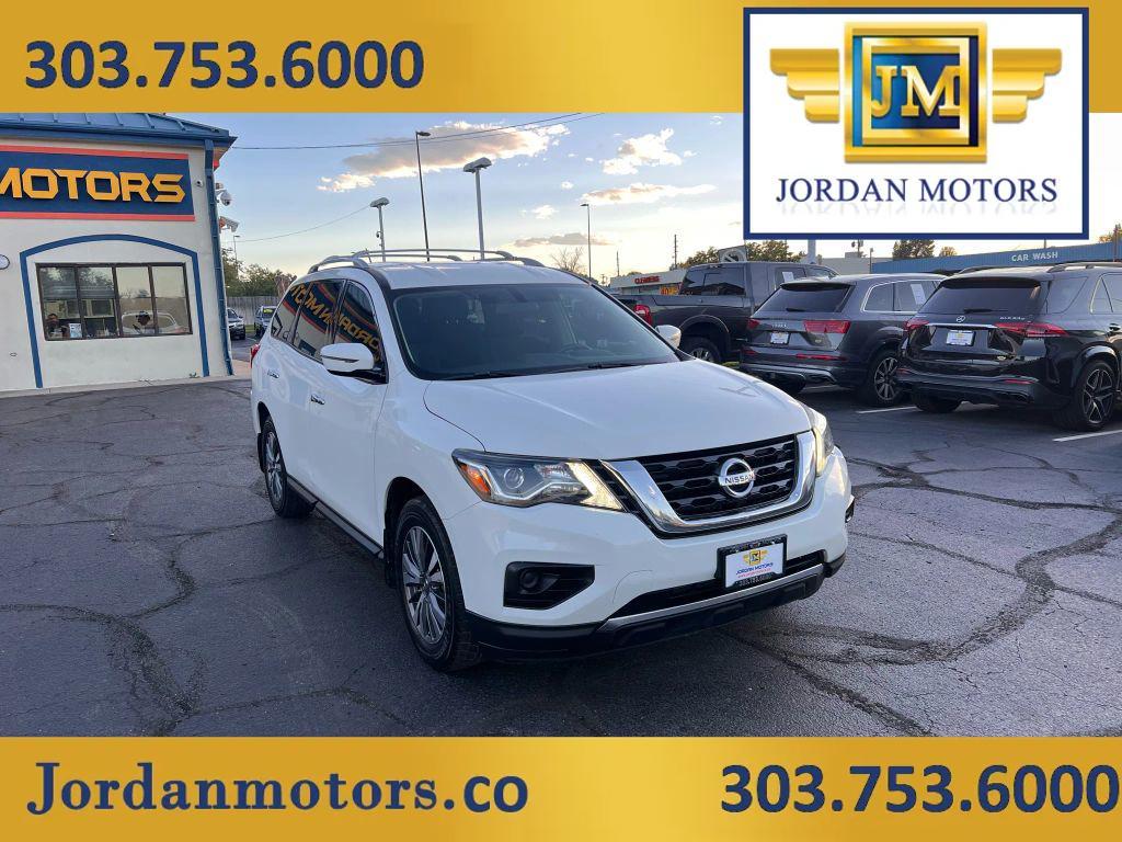 used 2017 Nissan Pathfinder car, priced at $12,499