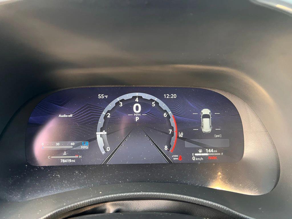 used 2023 Toyota Highlander car, priced at $36,995