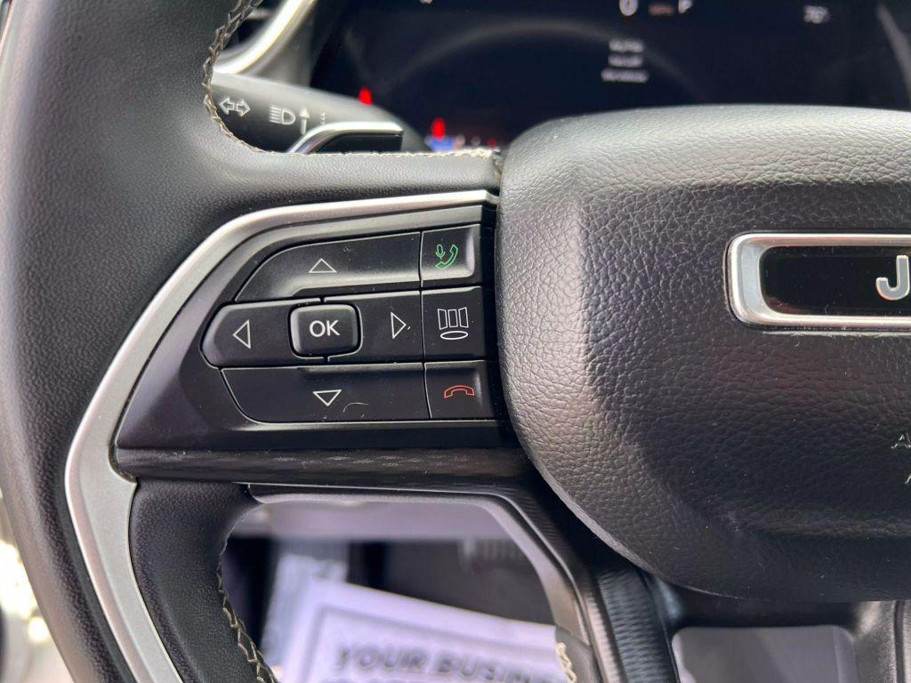 used 2023 Jeep Grand Cherokee car, priced at $23,995