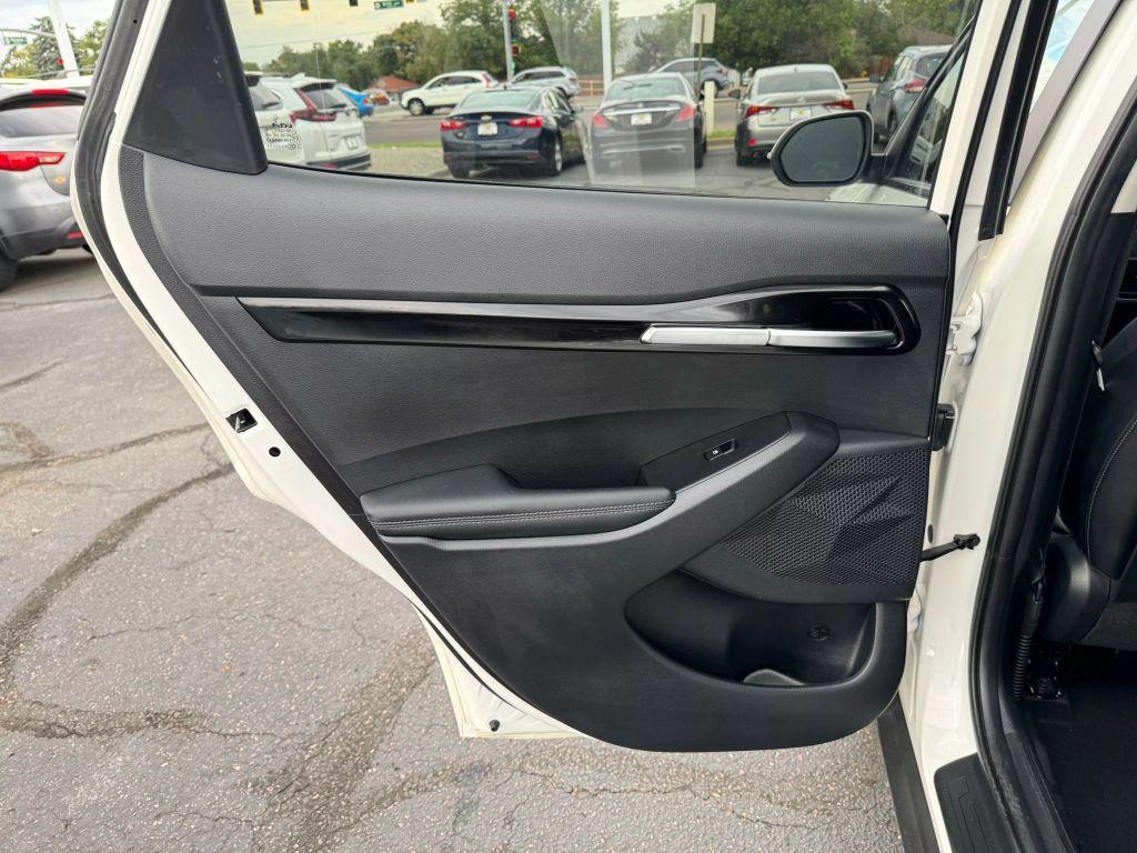 used 2023 Kia Seltos car, priced at $22,499