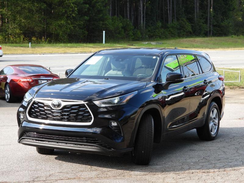 used 2021 Toyota Highlander car, priced at $25,477