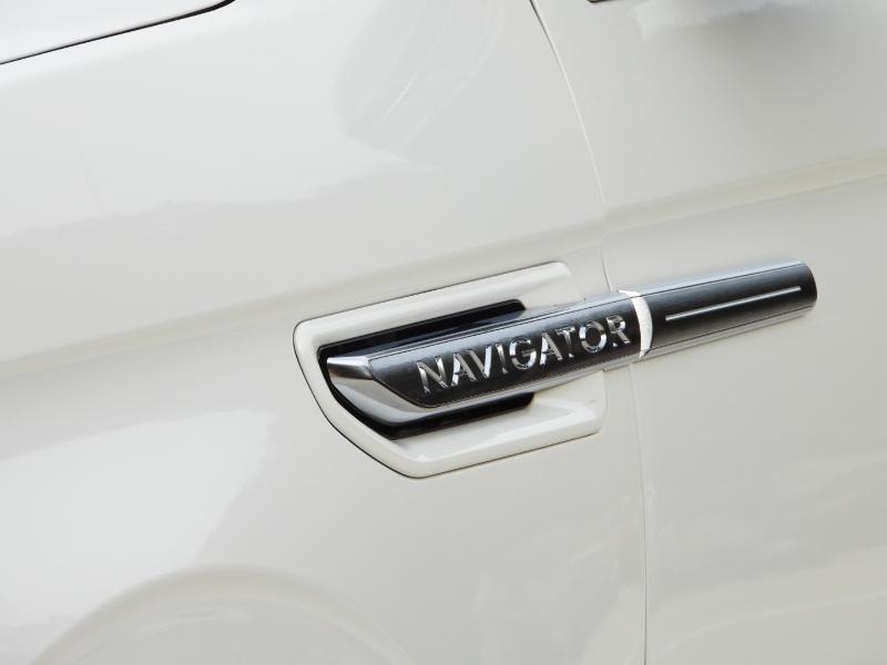 used 2020 Lincoln Navigator car, priced at $35,977