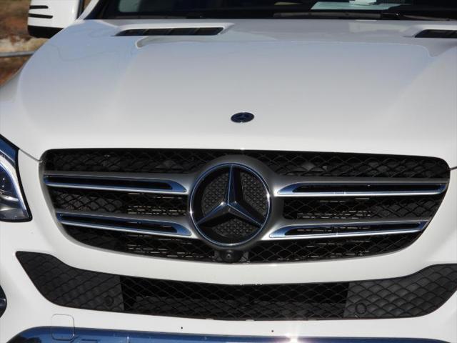 used 2019 Mercedes-Benz GLE 400 car, priced at $24,977