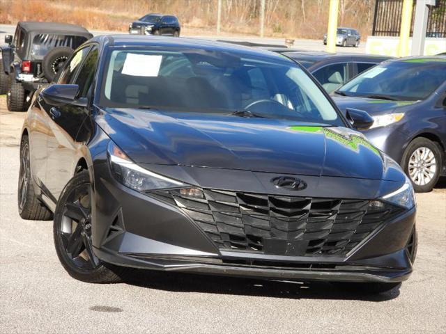 used 2023 Hyundai Elantra car, priced at $18,977