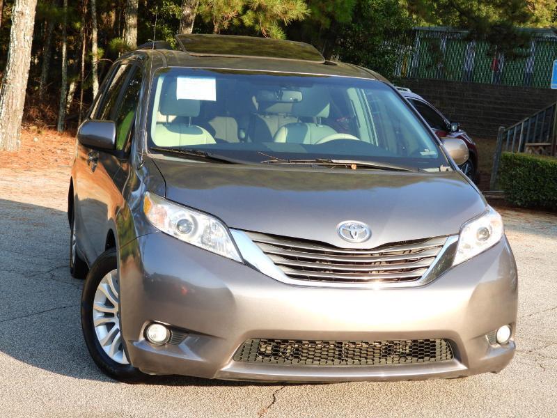 used 2014 Toyota Sienna car, priced at $15,977