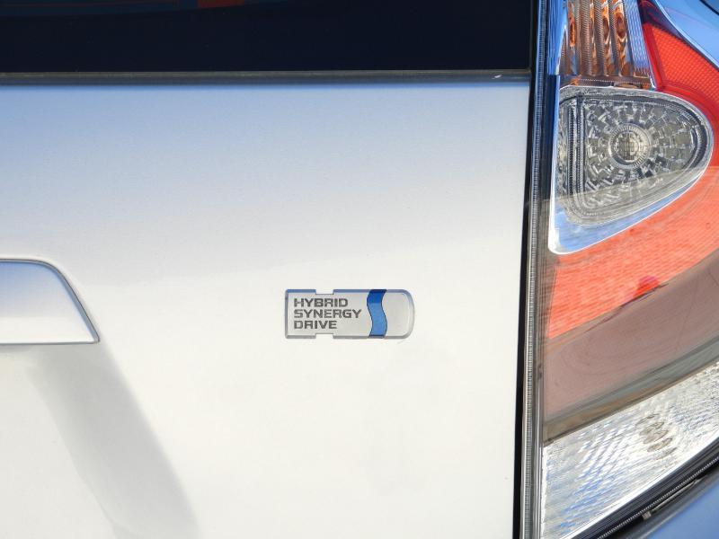 used 2018 Toyota Prius c car, priced at $15,977