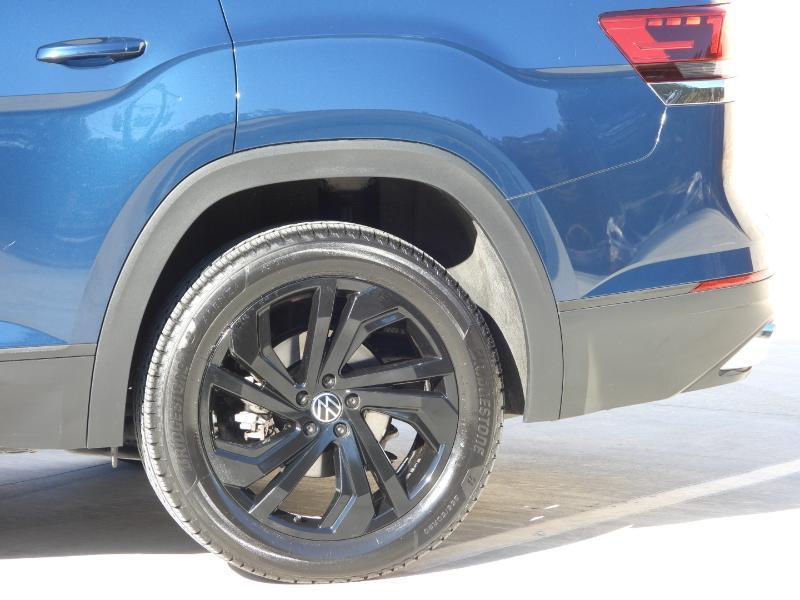 used 2023 Volkswagen Atlas car, priced at $25,977