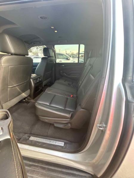 used 2019 Chevrolet Suburban car, priced at $25,977