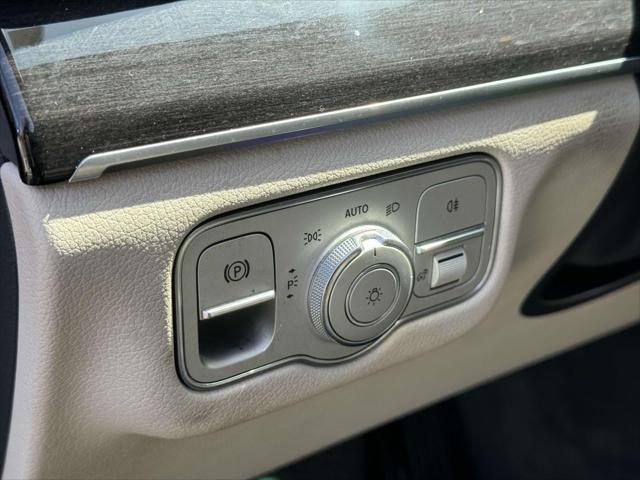 used 2020 Mercedes-Benz GLE 350 car, priced at $25,989