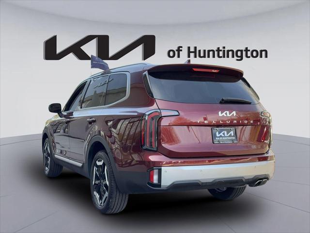 used 2024 Kia Telluride car, priced at $38,813