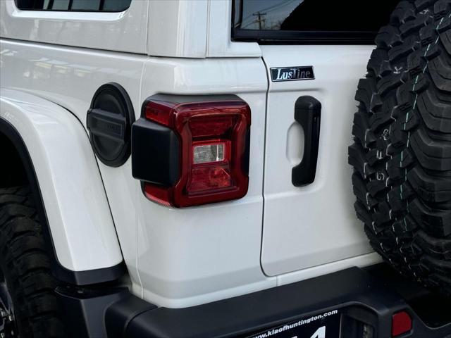 used 2020 Jeep Wrangler Unlimited car, priced at $27,396