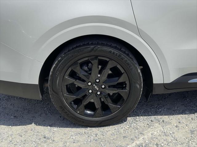 used 2022 Kia Carnival car, priced at $37,216