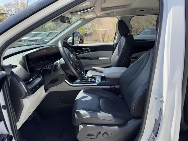used 2022 Kia Carnival car, priced at $37,216