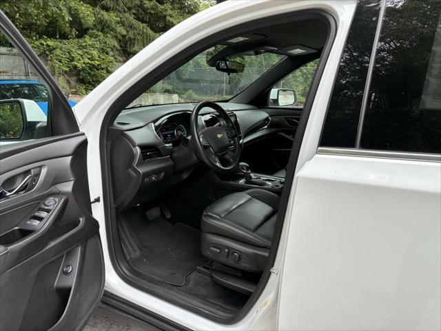 used 2023 Chevrolet Traverse car, priced at $26,478