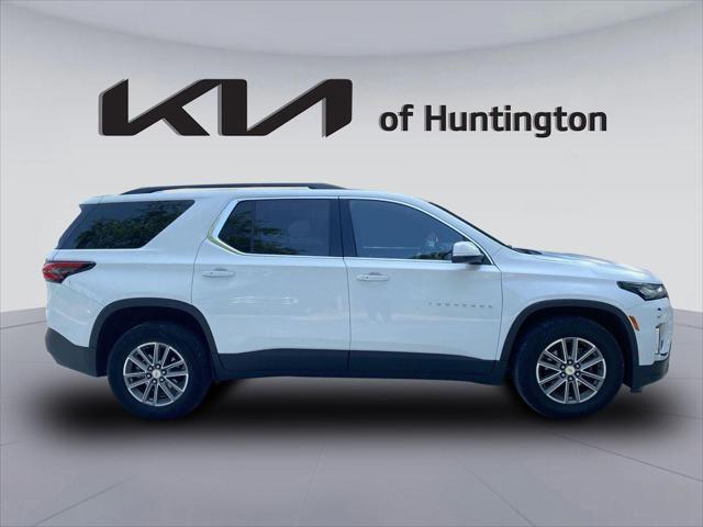 used 2023 Chevrolet Traverse car, priced at $28,978