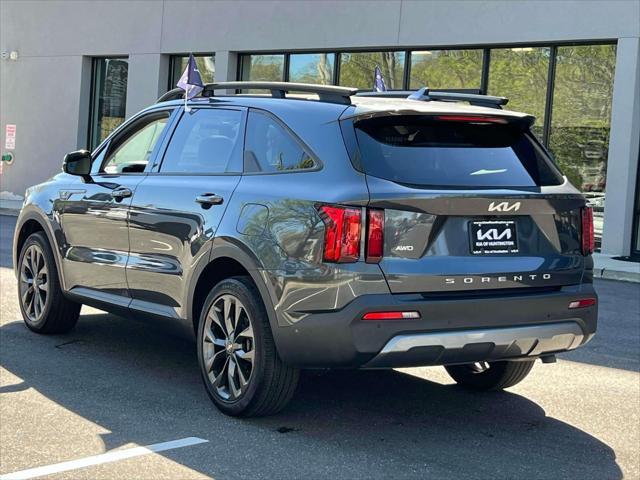used 2022 Kia Sorento car, priced at $26,618