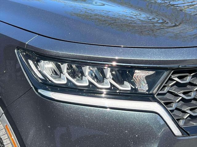 used 2022 Kia Sorento car, priced at $25,350