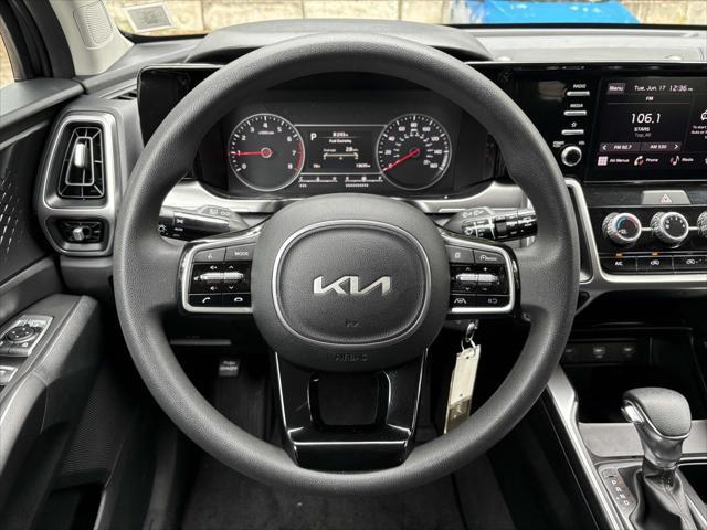 used 2023 Kia Sorento car, priced at $22,788