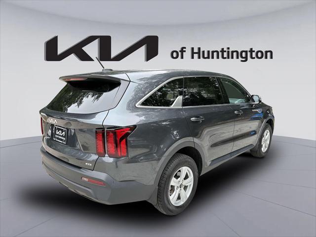 used 2023 Kia Sorento car, priced at $22,788
