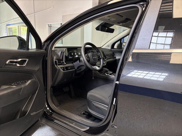used 2023 Kia Sportage Hybrid car, priced at $21,497