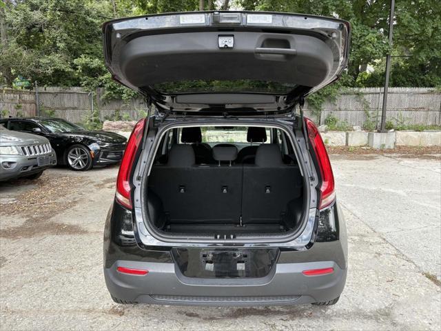 used 2021 Kia Soul car, priced at $8,762