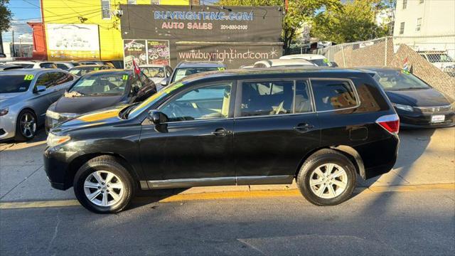 used 2012 Toyota Highlander car, priced at $10,999