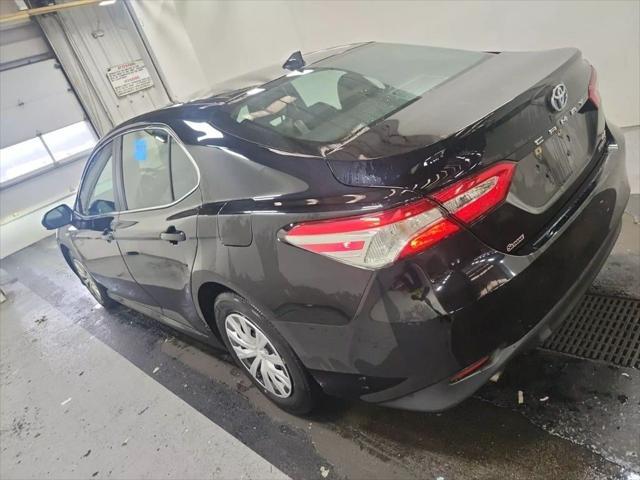 used 2020 Toyota Camry Hybrid car, priced at $21,999