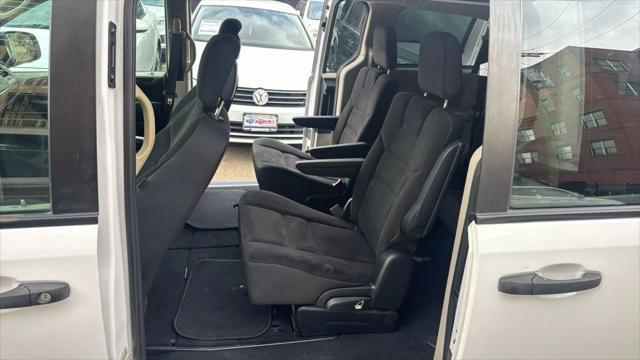 used 2019 Dodge Grand Caravan car, priced at $9,999