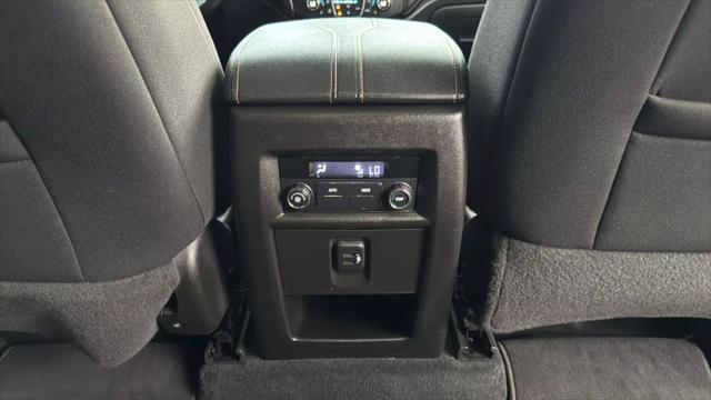 used 2021 Chevrolet Traverse car, priced at $20,999